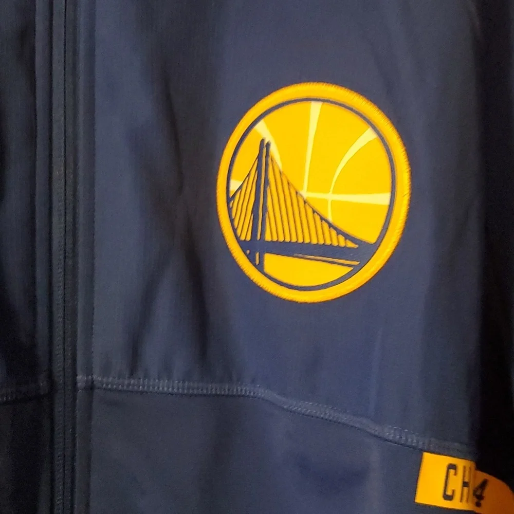 Jacket - Picture 3 of 7